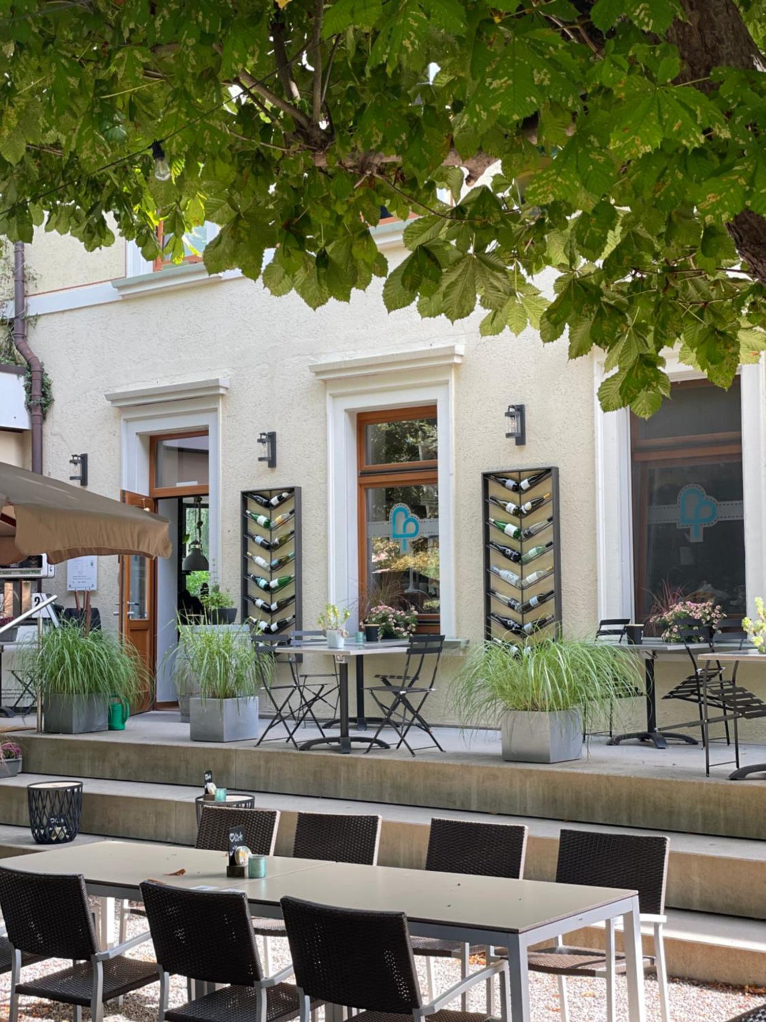 Zum Rayers Cafe-Restaurant & Boutique-Hotel Niederrotweil Exterior photo