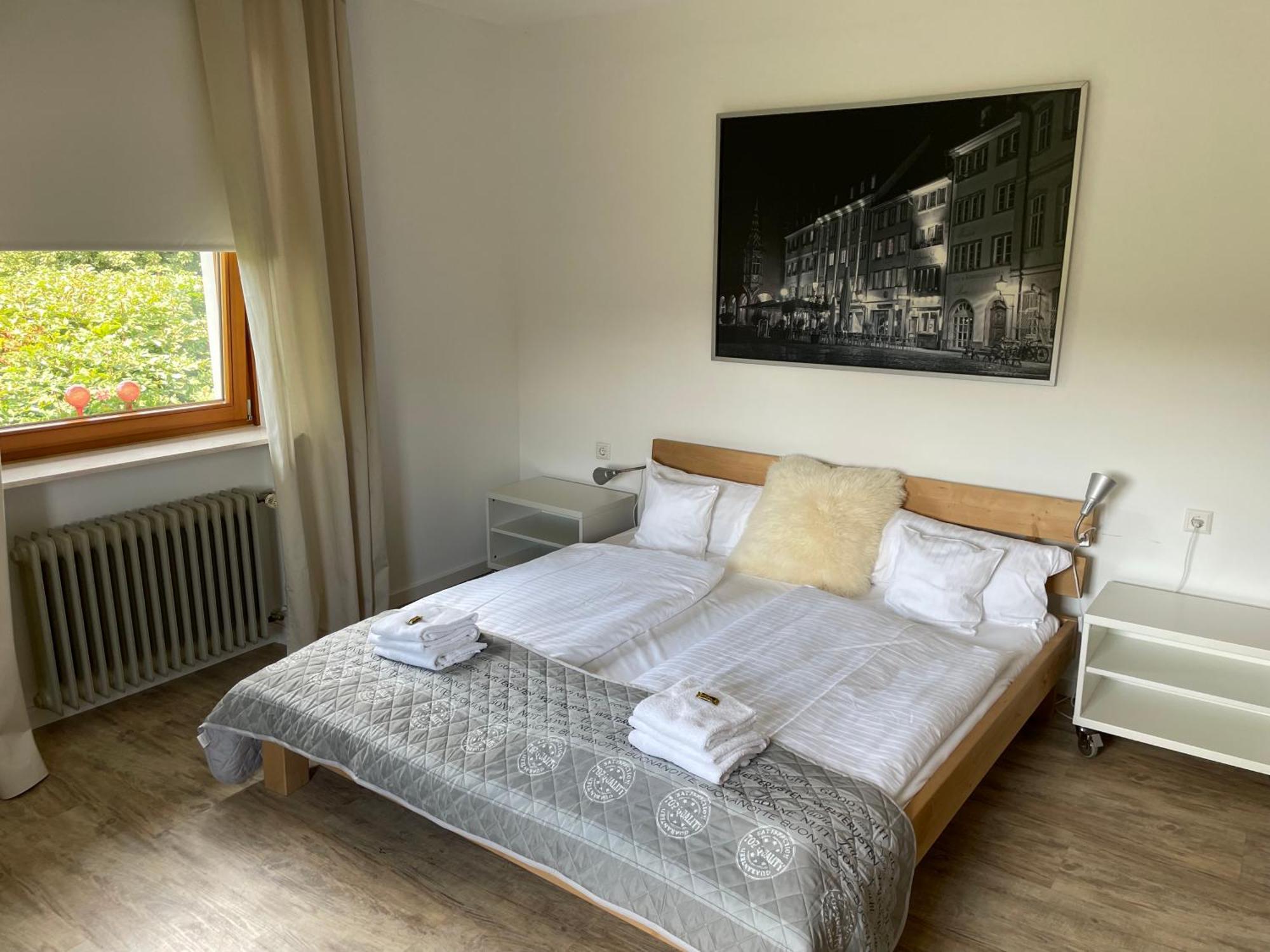 Zum Rayers Cafe-Restaurant & Boutique-Hotel Niederrotweil Room photo
